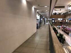 West Coast Plaza (D5), Retail #562948391